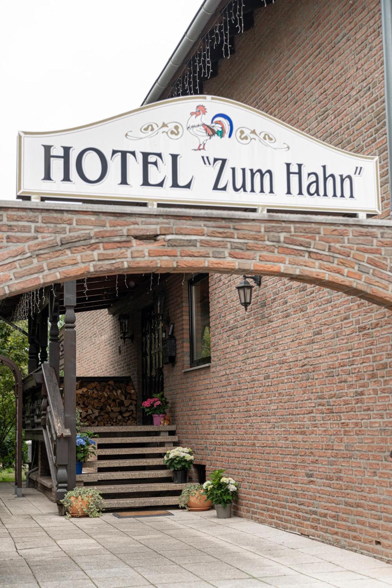 Hotel Zum Hahn 加尔布森 外观 照片